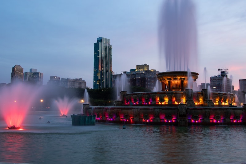 Grant Park em Chicago: luzes da Buckingham Fountain