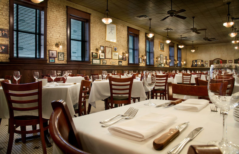 Interior do Harry Caray's Italian Steakhouse em Chicago
